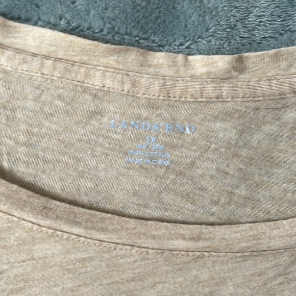 Top - Picture 2 of 2